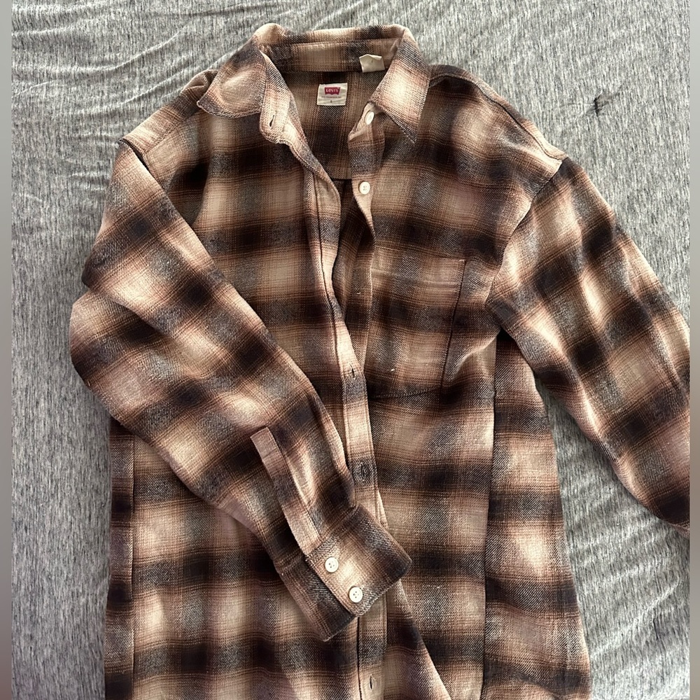 Levis men’s button down flannel size small